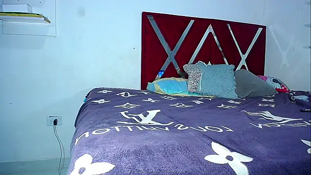 DanisaBrown webcam