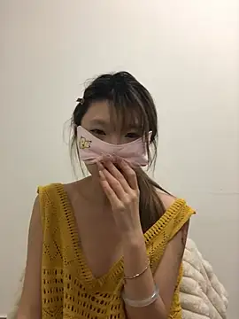 Rocket-Girl live cam on StripChat