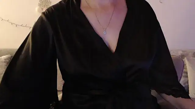 YourfantasyGiuly webcam