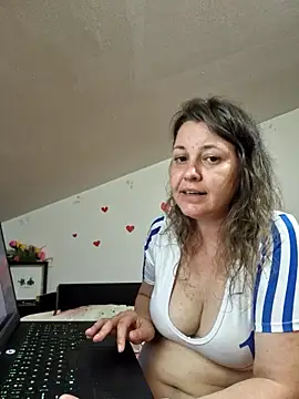 SweetMaddy888 webcam