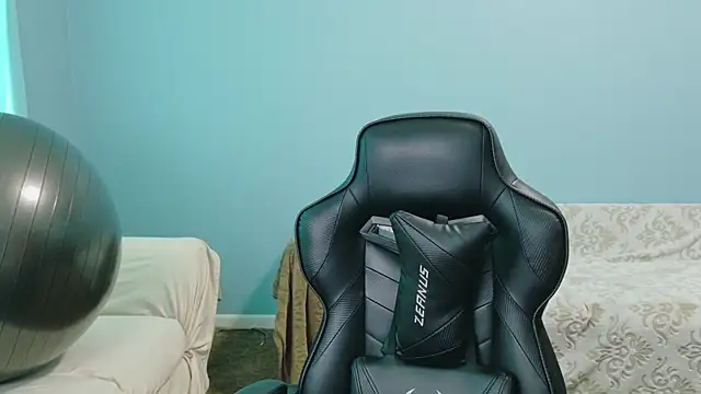 TreeJeanne webcam