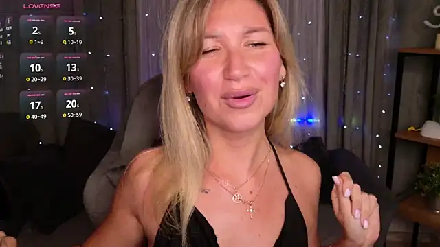MilaBott webcam