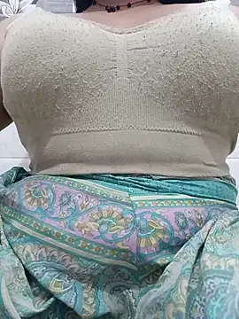 cute-mahek webcam