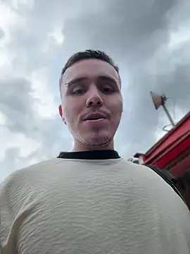 adam-rivera webcam