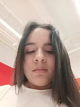 Julieth_hot-69 webcam