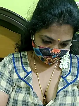 Tamil_Mithra webcam
