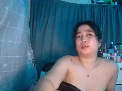 Asianhotskinny webcam