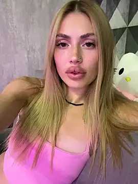 Elizabeth_Tay webcam
