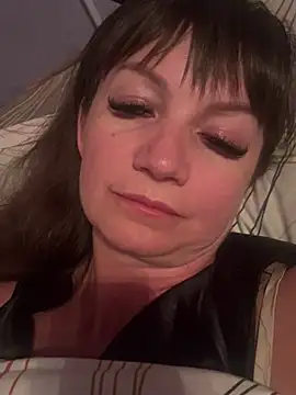 Butterfly8385 webcam