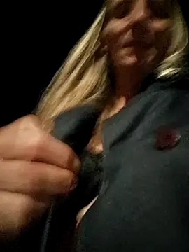 Cheryl_F webcam