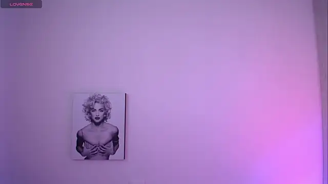 Millie_bobby webcam