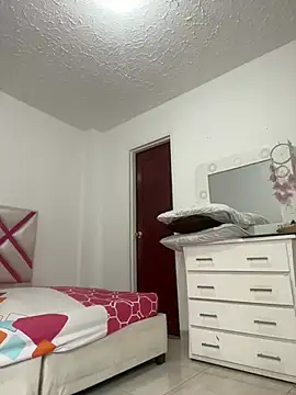 JessikaHoot webcam