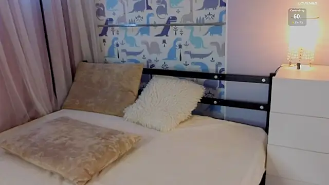 TeshaHeinsohn webcam