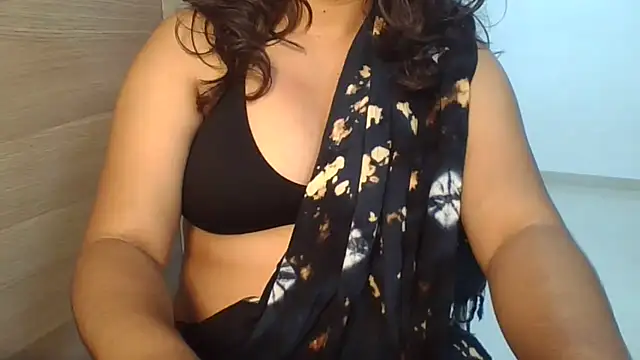 sluttytitties69 webcam
