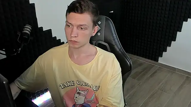 More_than_friend webcam