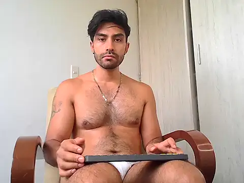 SantiagoMelendez live cam on StripChat