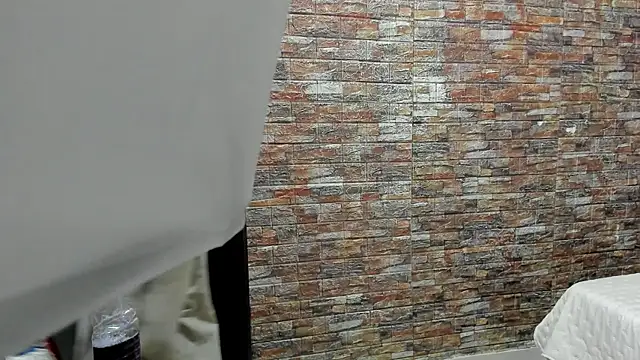 Bella_stone_ webcam