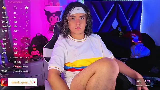 derek_greyy__ webcam