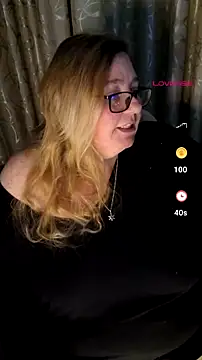 Iceprincess2bad4u webcam
