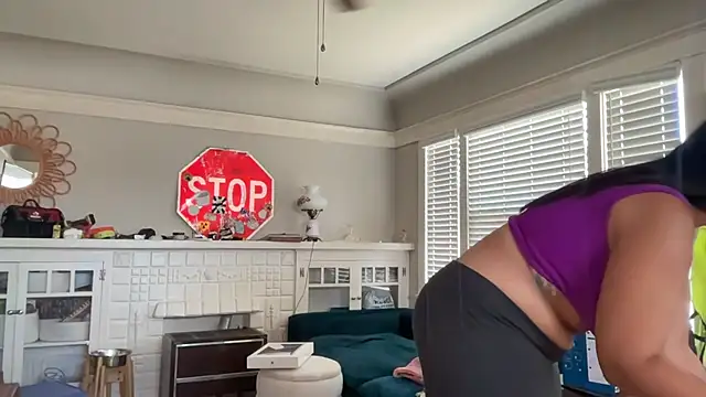 dreamyriri webcam