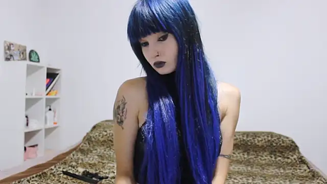 midnightsiren777 - Midnightsiren777's free webcam - UK Sex Cams