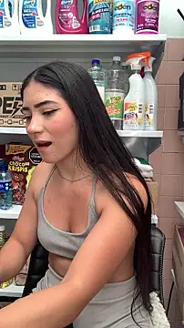 amberbunny_ (F teen) - FACESITTING AND SHOW ASS