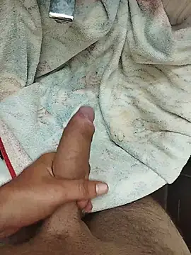 kauliaris28 (M young) - Love your cock