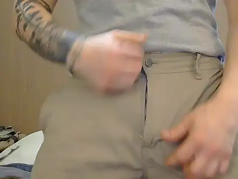 pattylock (M young) - oiled cock show with cumshot good luck