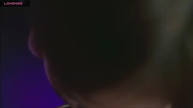 美女MKonggirl88在线直播