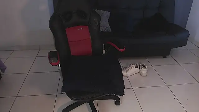 Alan_BigAss live sex cam