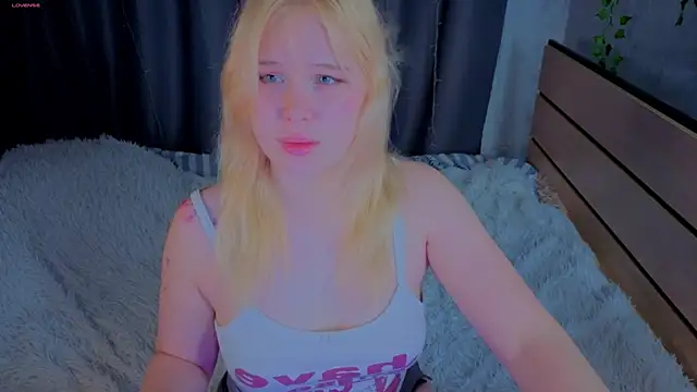 unburnedgirl webcam