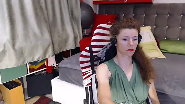 kellyterapy webcam