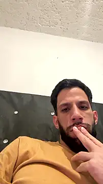 Karim_mansur webcam