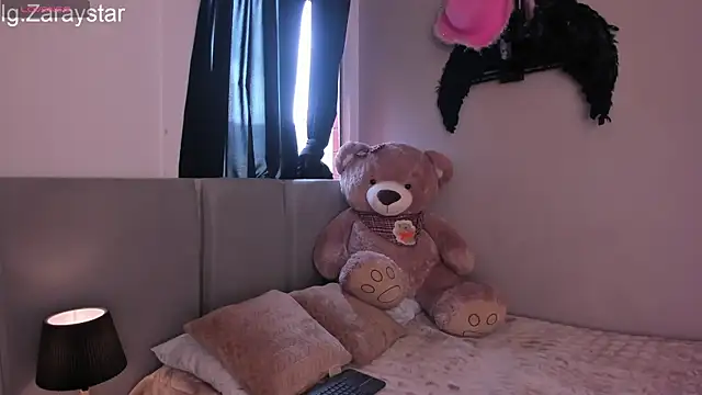 Zaray_star webcam