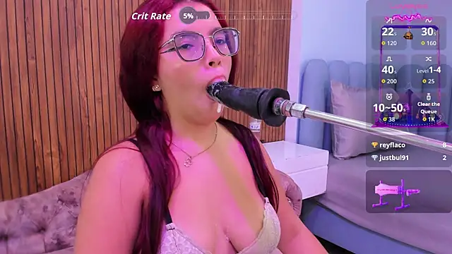 Maddy_red_ webcam