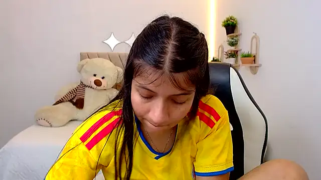 zara_cute webcam