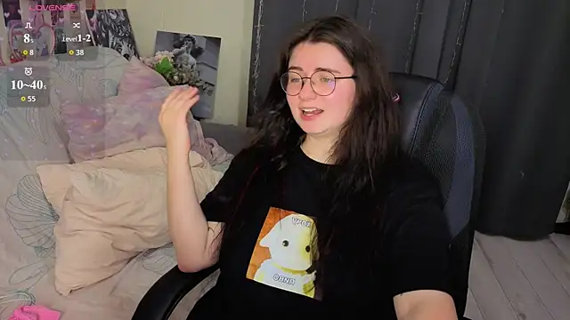 kitty-katty (F young) - Jumping boobs