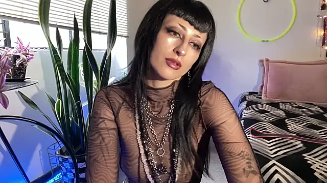 ELENA_UMBRA webcam