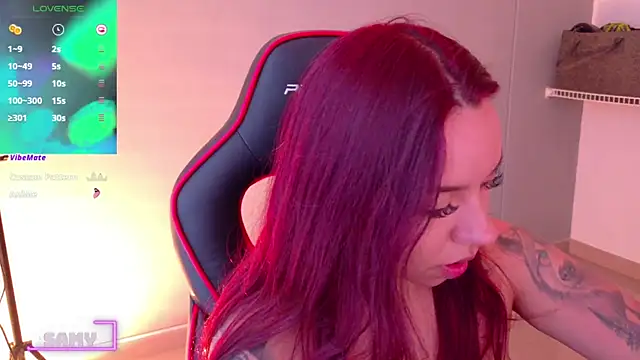 samantha_tattu webcam