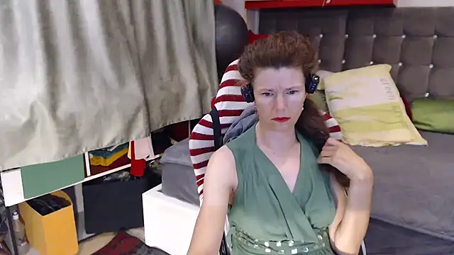 kellyterapy webcam