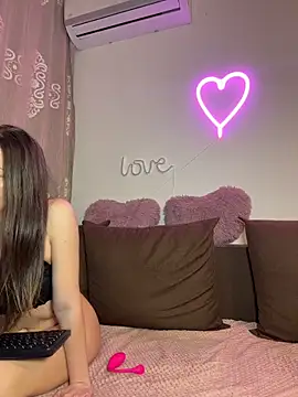 Sabrinedivinee webcam