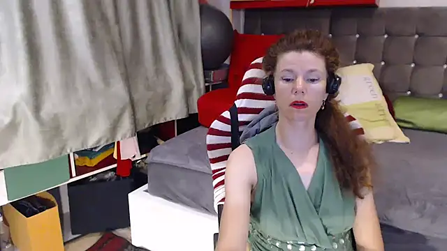 kellyterapy webcam