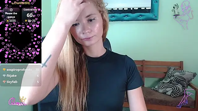 _Victoria_Jones_ webcam