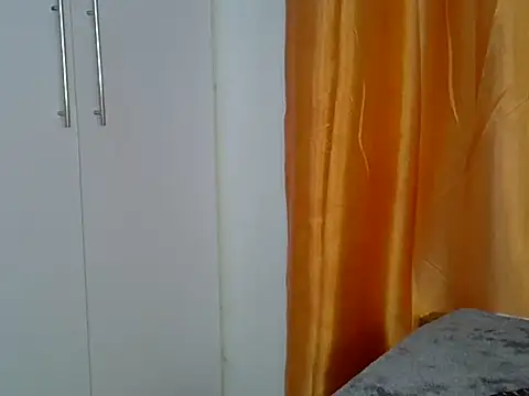 Curvydollyy webcam
