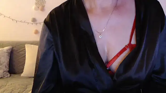 YourfantasyGiuly webcam