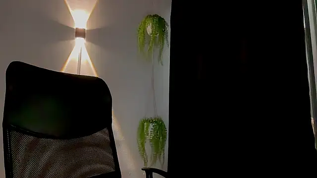 MarcellaGriffin webcam