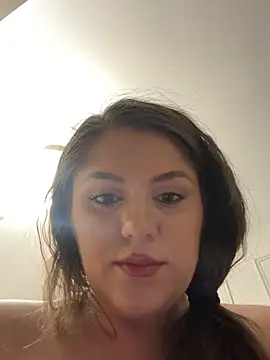 Layla- webcam