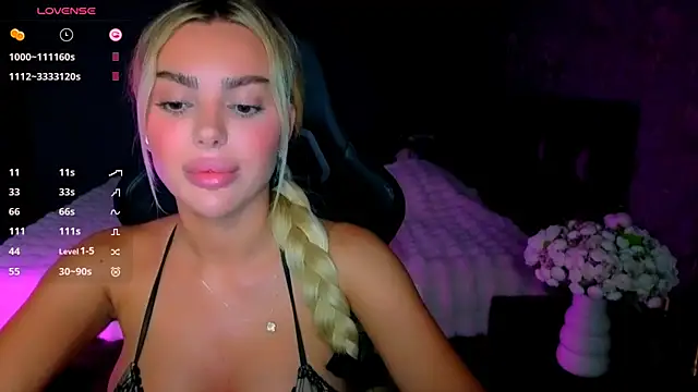 Ayla__Demir webcam