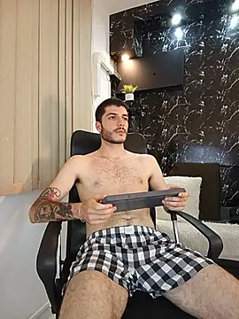 Rafael_Mendezz Live Webcam on Stripchat
