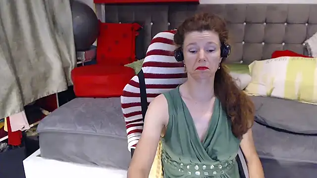 kellyterapy webcam